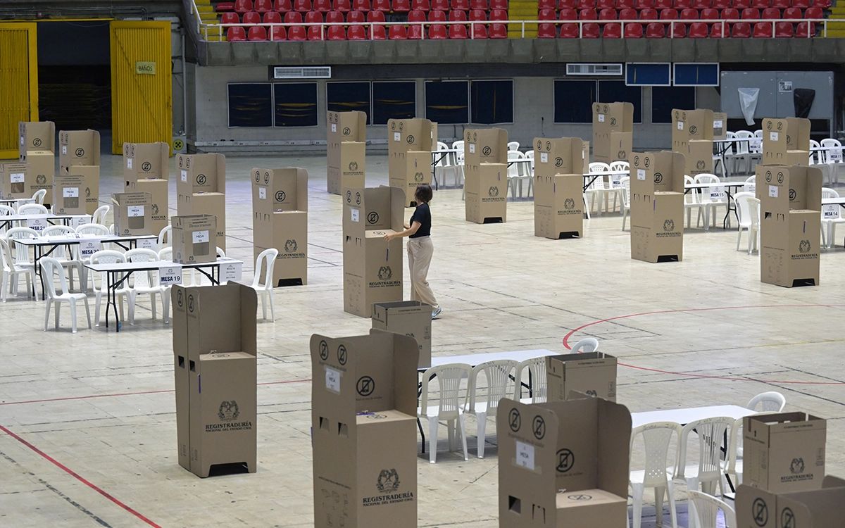 Colombians Vote for New President