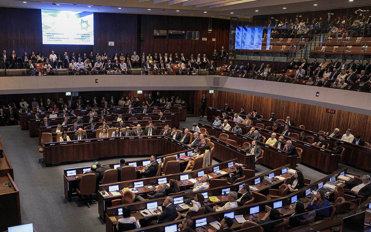 Israeli Lawmakers Advance Bill to Dissolve Parliament