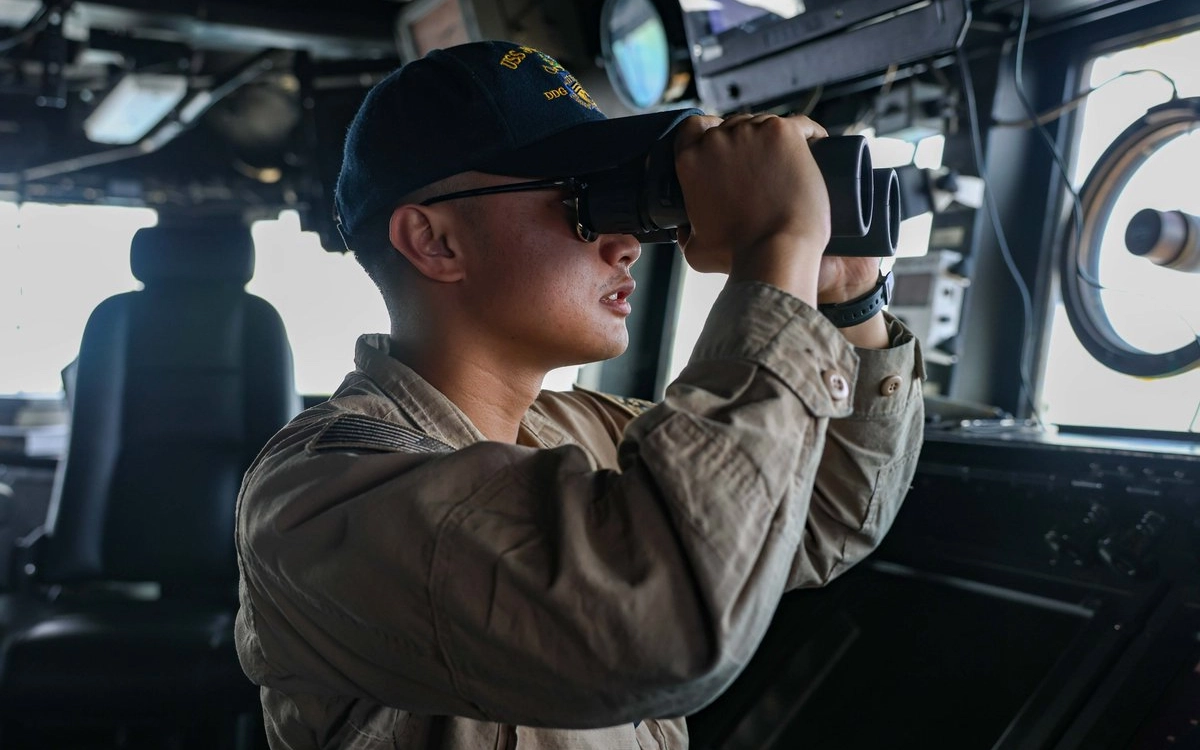 Two US-Flagged Merchant Ships Transit Through the Strait of Hormuz