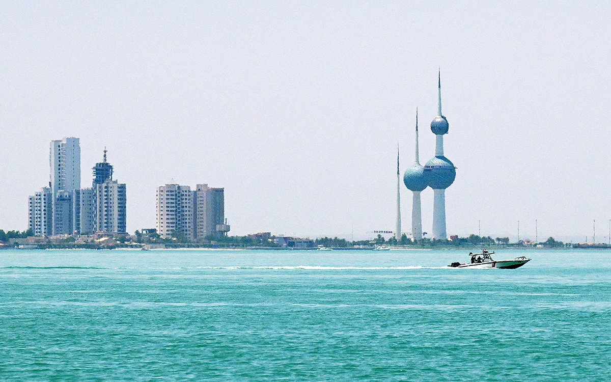 Iran Attacks Kuwait Airport, Air Traffic Halted