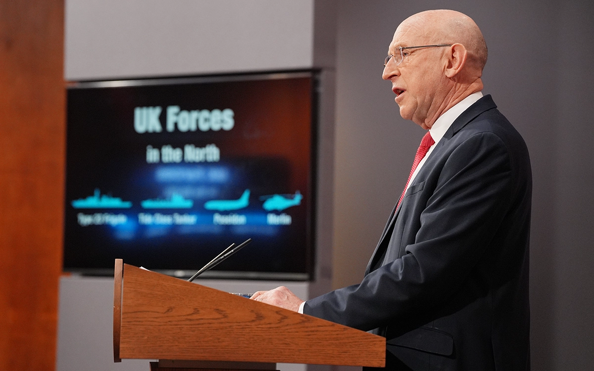 British Defense Secretary Resigns