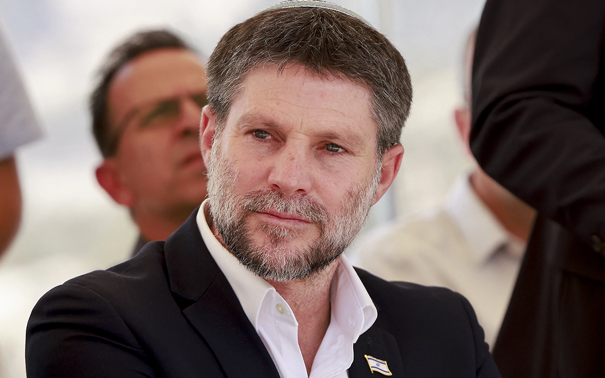 Foreign Minister: Israel Minister Smotrich Banned from France