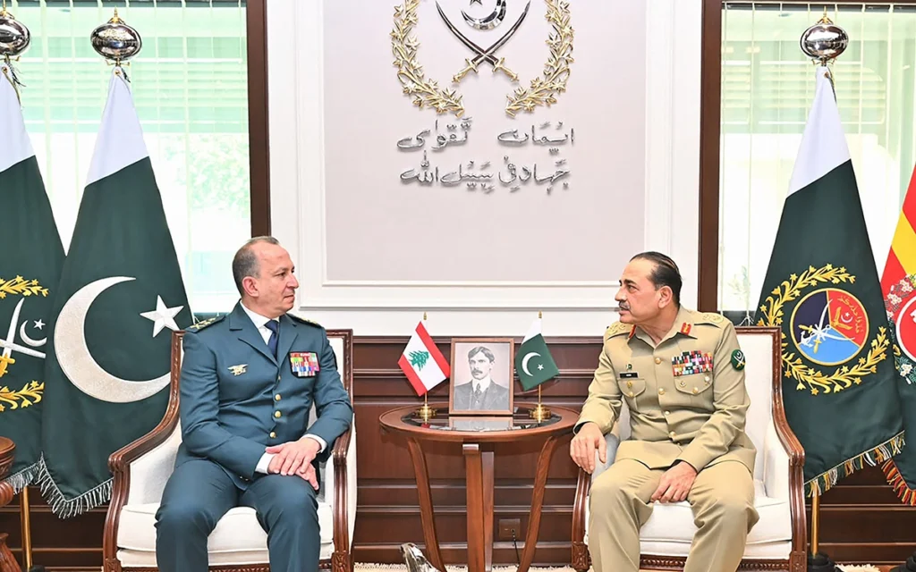Pakistan, Lebanon Discuss Defense Cooperation and Regional Security