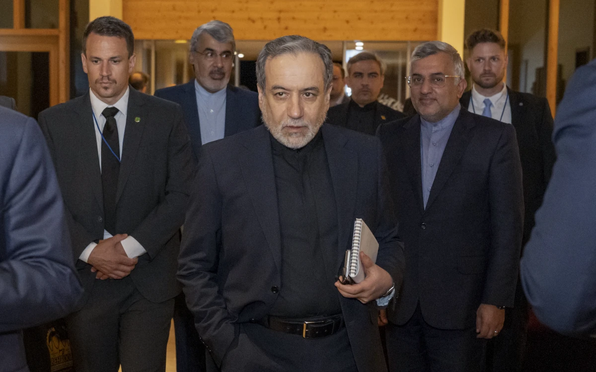 Iran Holds Meeting with US, Qatar on Lebanon, Frozen Funds