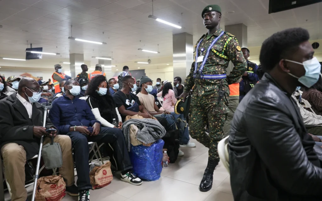 Ghana to Bring Back 1,000 More Workers from South Africa