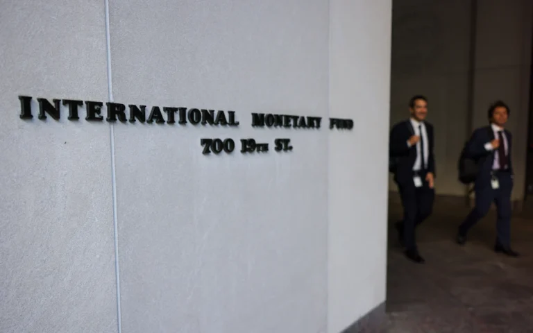 IMF Approves $690 Million for Ukraine Following Review