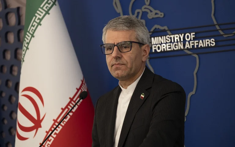 Baghaei: Talks with Oman on the Strait of Hormuz Productive