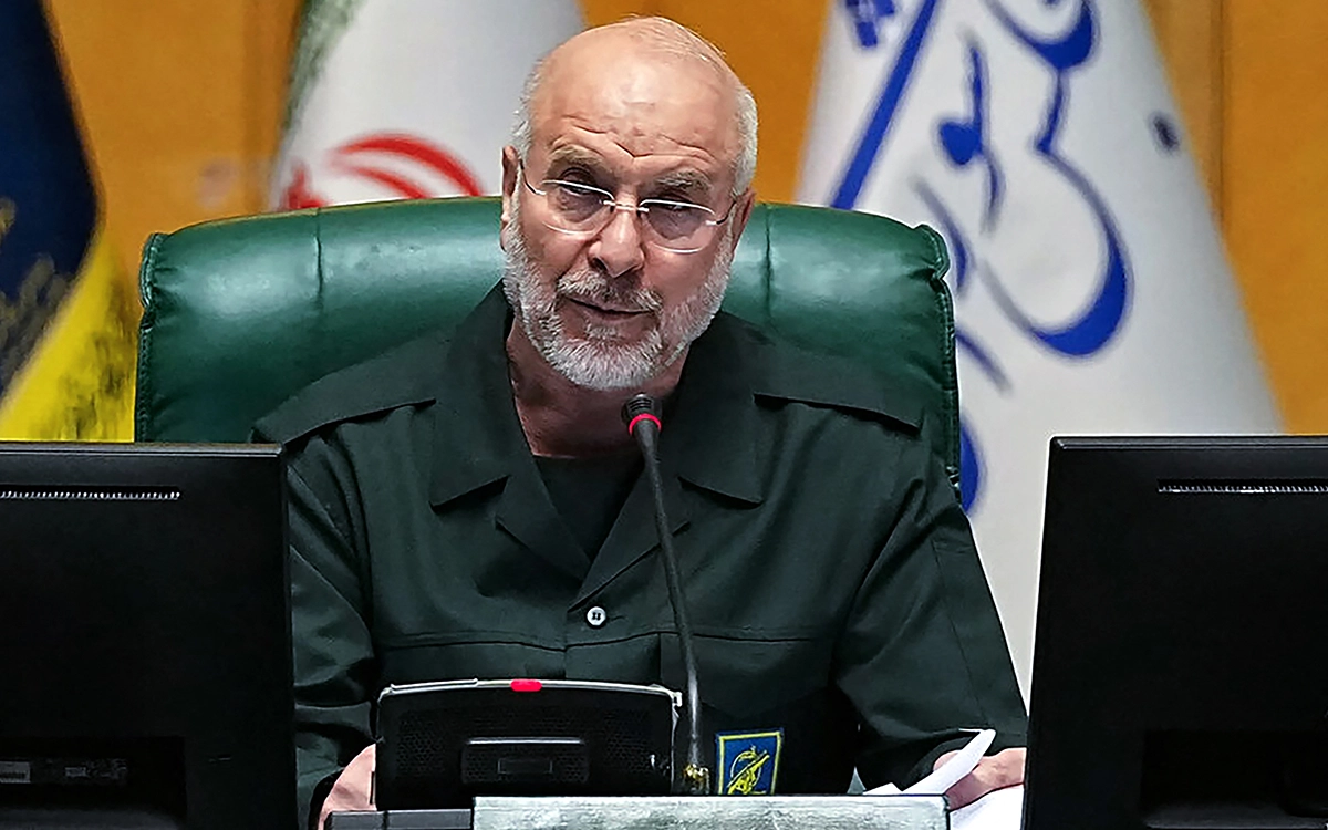 Iran Chief Negotiator Calls to Avenge Khamenei Death