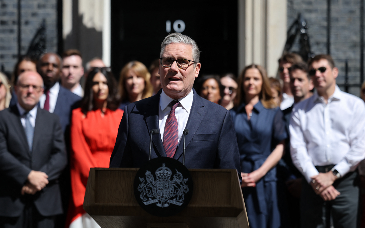 Keir Starmer gives his farewell speech as UK Prime Minister in front of Number 10 on Downing Street