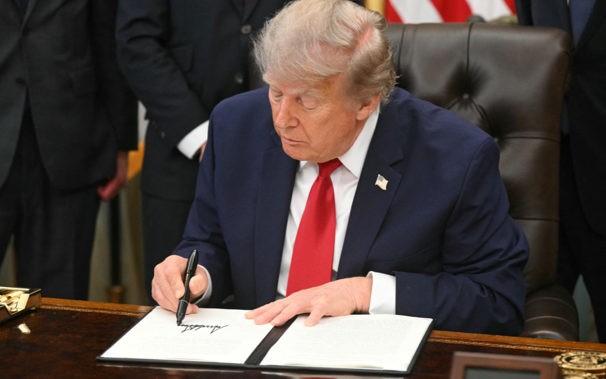 Trump Executive Order Targets China in Defense Supply Chains