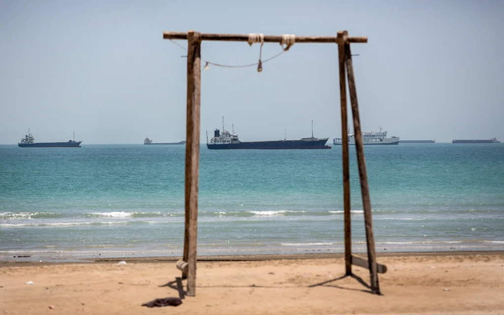 Iran Issues Demands for Reopening of Hormuz