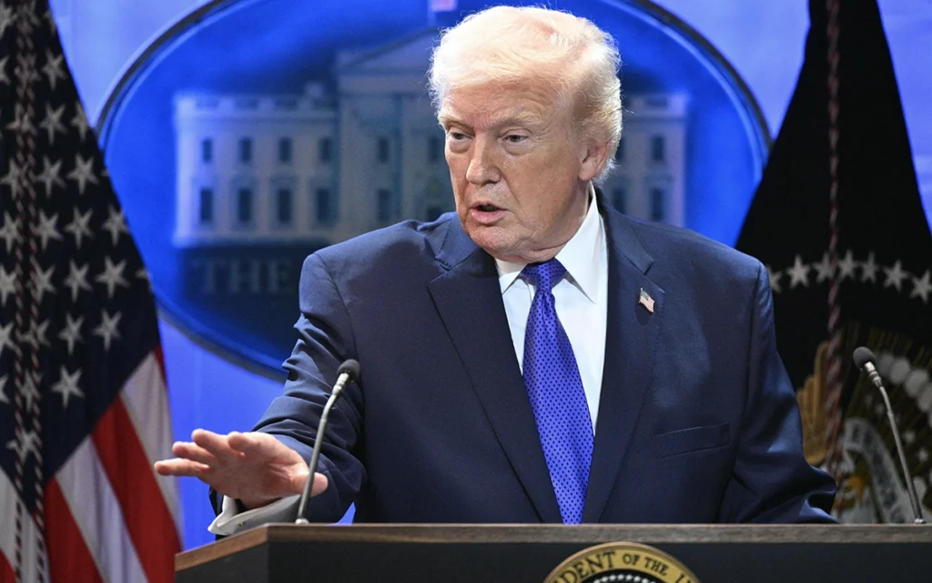 US President Says Iran Facing ‘Last Chance Before Decapitation’