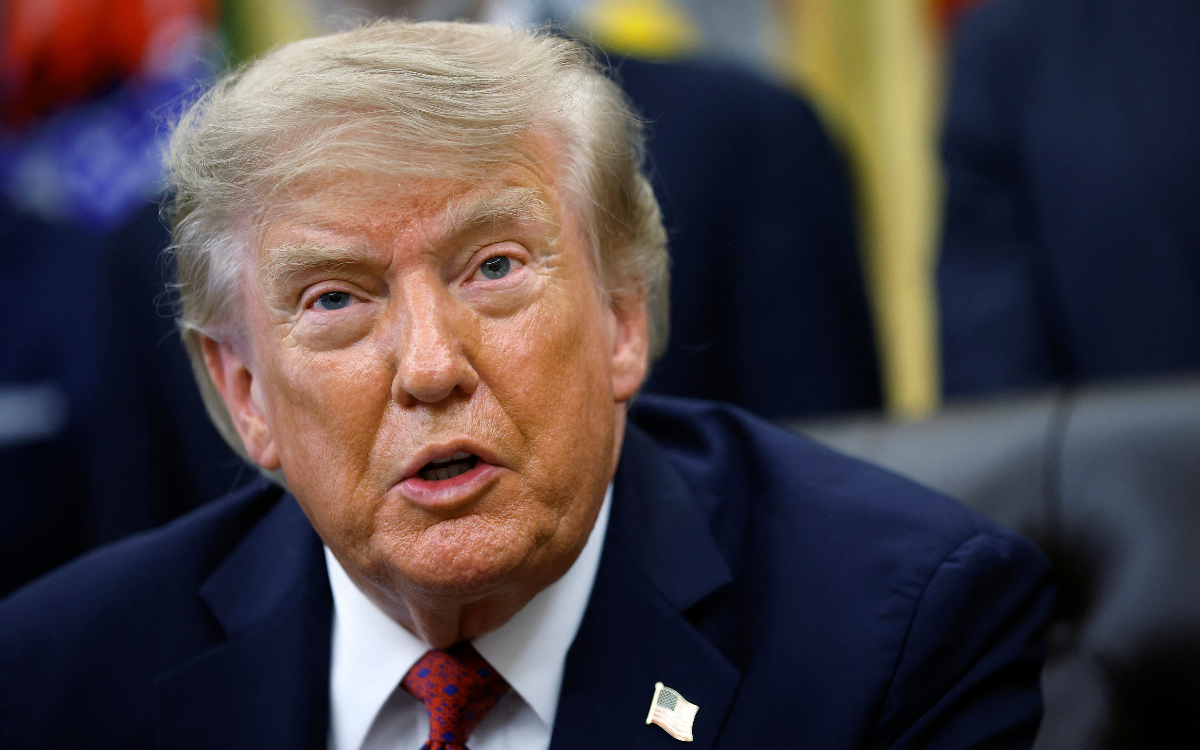 Trump Threatens to Hit Iran “Hard” After Renewed Strikes