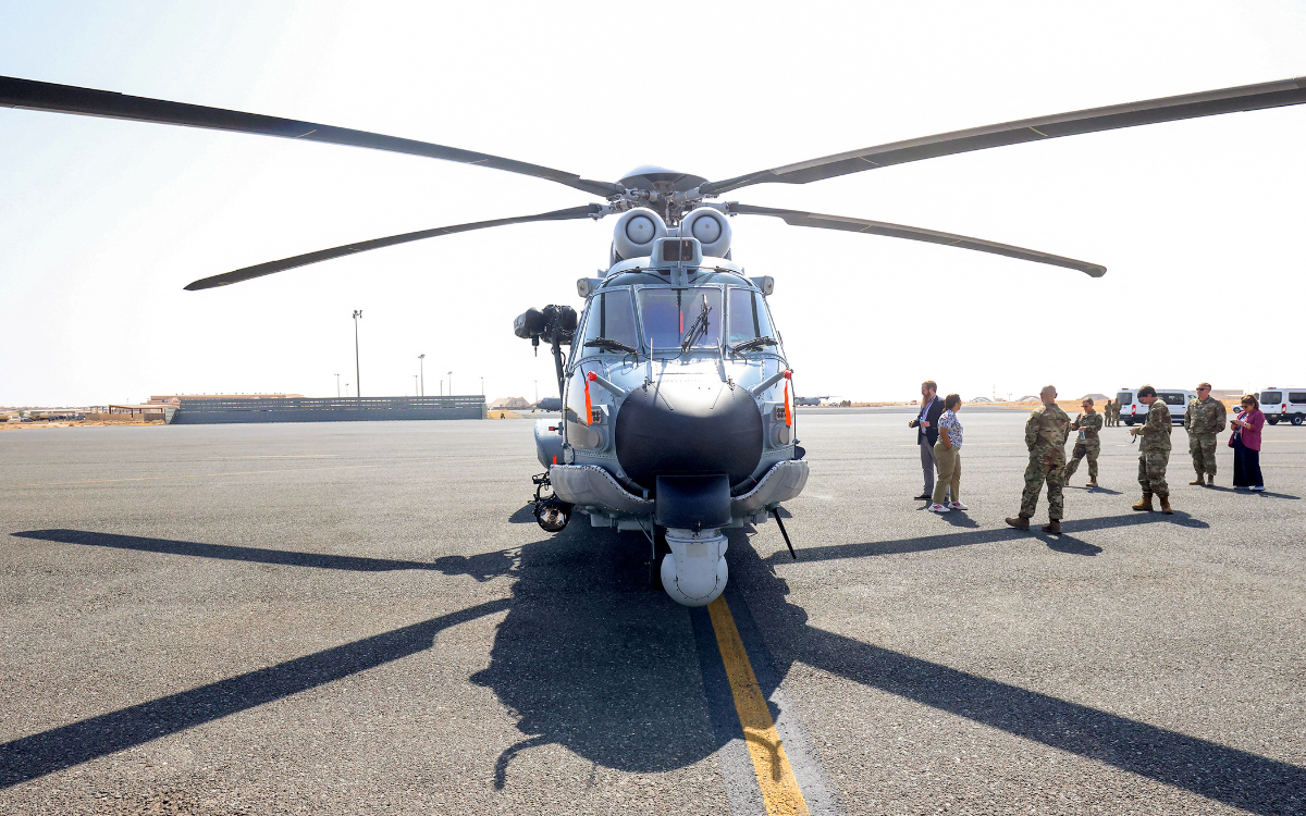 Iran Expands Attacks on U.S. Bases Across Middle East