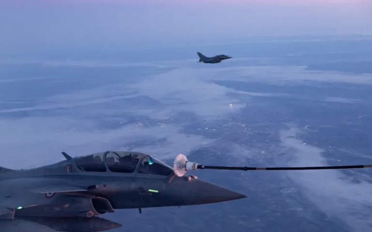 Britain and France Rehearse Nuclear Strike Amid Russia Tensions