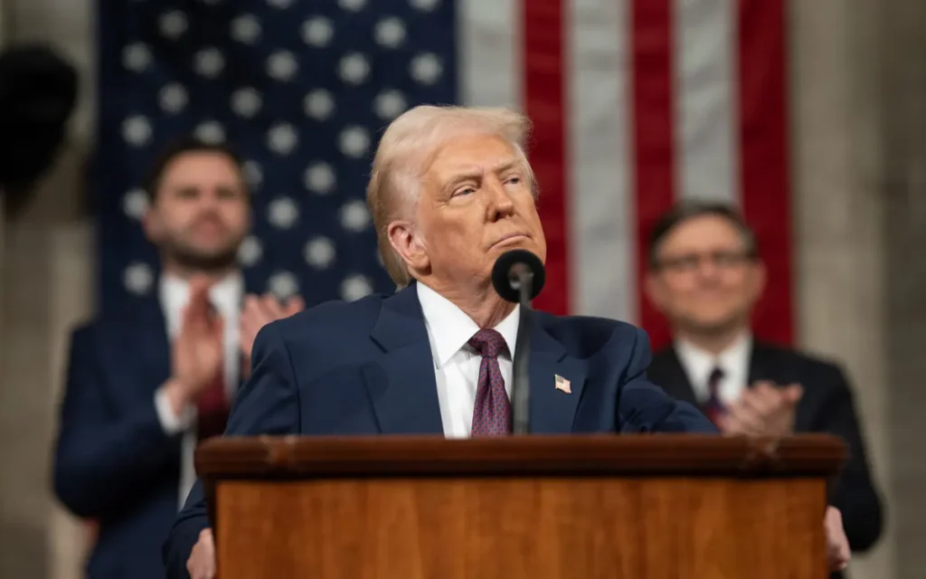 Trump’s Iran Pause Shifts Risk Beyond U.S. Midterms