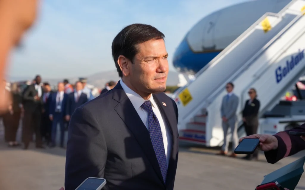 Rubio: Trump Paused Russia Sanctions to 'Analyze' Impact on Global Economy