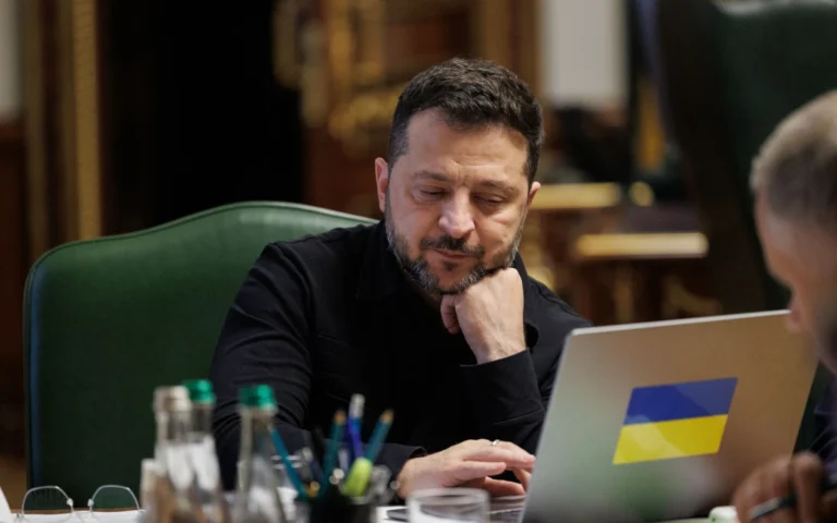 Zelensky: Ukraine to Stop Refinery Strikes When Russia Curbs Energy Attacks